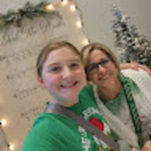 Meet your Posher, Dana